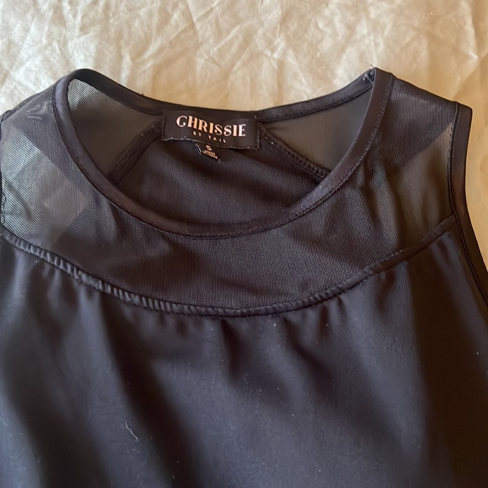 Workout Top - Picture 3 of 4